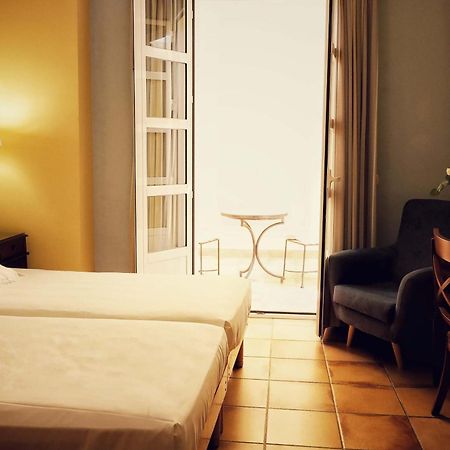 Hotel Veracruz Utrera Kültér fotó