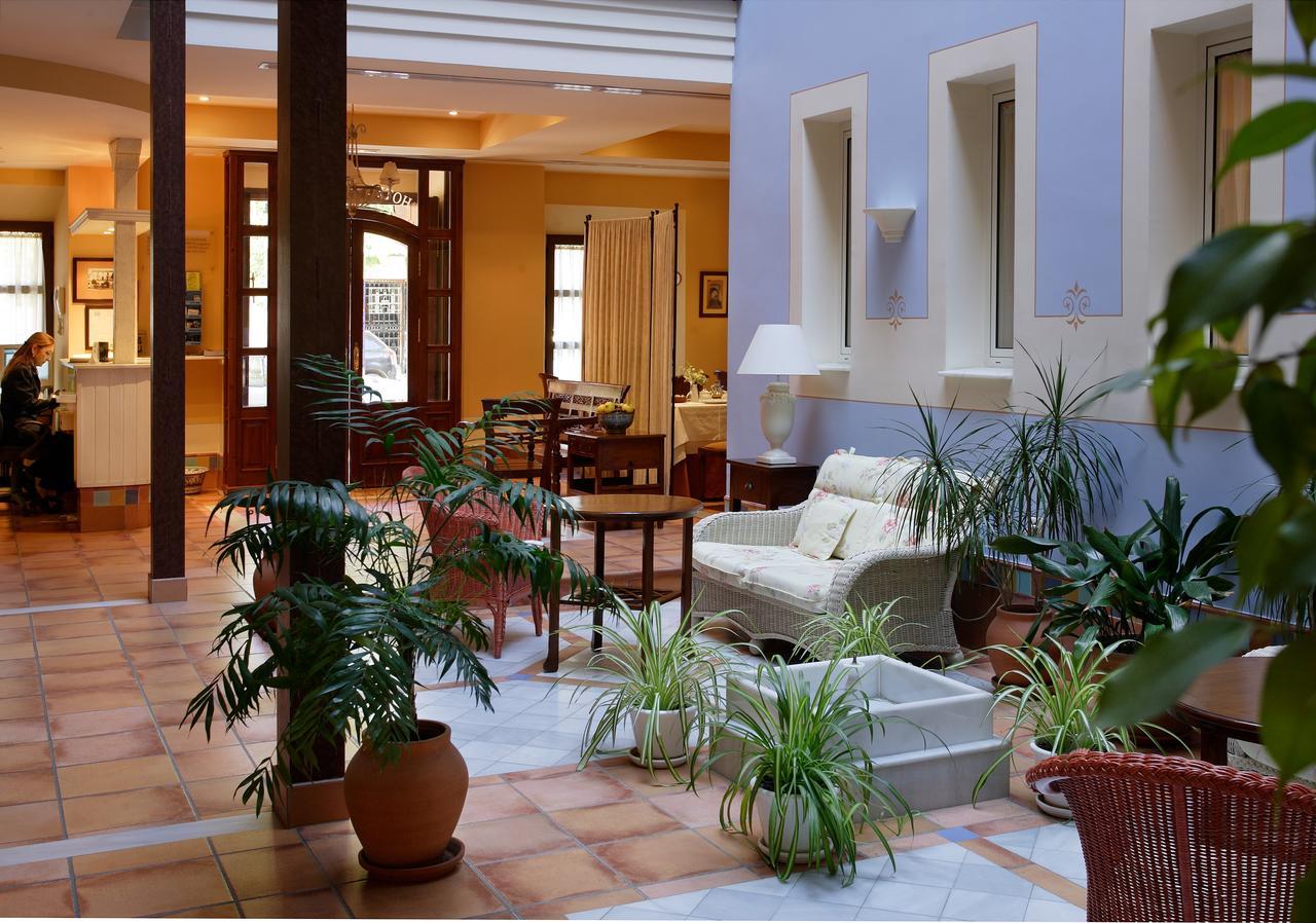 Hotel Veracruz Utrera Kültér fotó